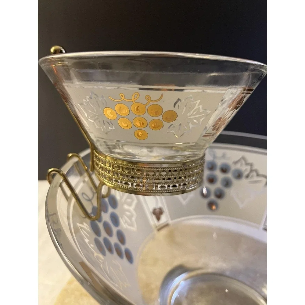 Vintage Anchor Hocking Golden Grape 2 Pc Chip and Dip Set Excellent Condition